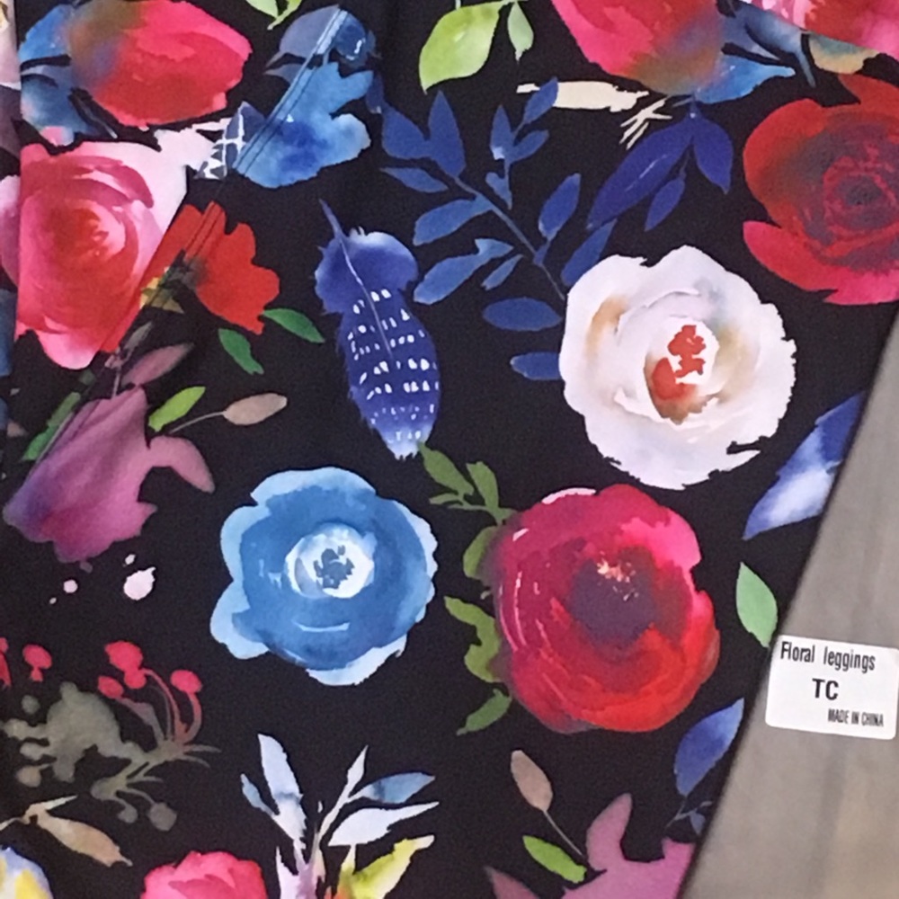 NEW - Floral - TC Leggings